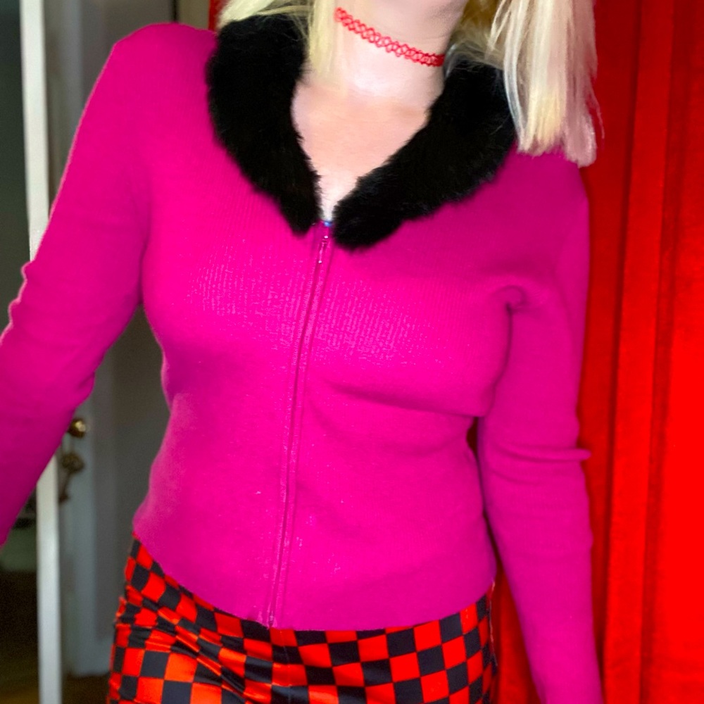 Y2k pink and black fur collar sweater jacket